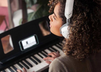 Roland FP-10 88-Key Digital Piano Review