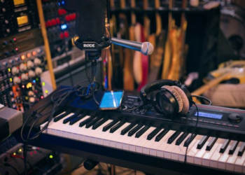 The Subtle Difference Between a Loop and a Groove