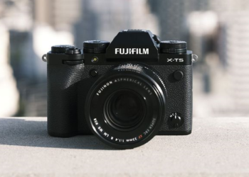 Fujifilm X-T5 Review: A Photographer’s Camera That Rewards Intentional Shooting