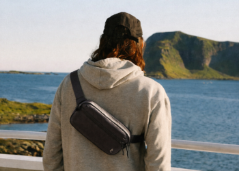 Tomtoc Laptop Sleeves & Bags Review (2026): Premium Protection Meets Minimalist Design