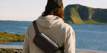 Tomtoc Laptop Sleeves & Bags Review (2026): Premium Protection Meets Minimalist Design