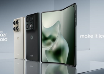 Motorola Razr Ultra 2026 Review: A Premium Flip Phone That Costs Too Much?