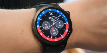 Oppo Watch X3 Review: Come for the Battery Life, Stay for the Versatility